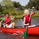 6pers Op Park Broeckhuys In Aan Groot Zwemplas Groene Heuvels In Het Land Maas&waal Vakantiehuis Ewijk