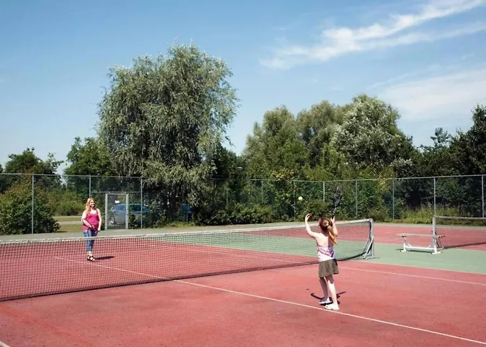 6pers Op Park 't Broeckhuys In Groot Zwemplas In Het Land Maas & Waal Niet Voor Arbeidsmigranten Casa vacanze