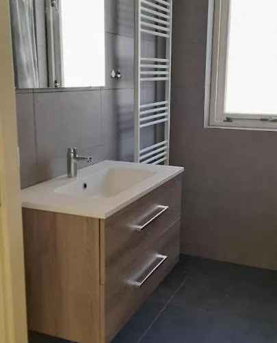 Casa vacanze 6pers Op Park 't Broeckhuys In Groot Zwemplas In Het Land Maas & Waal Niet Voor Arbeidsmigranten