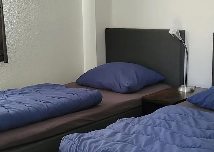 6pers Op Park 't Broeckhuys In Groot Zwemplas In Het Land Maas & Waal Niet Voor Arbeidsmigranten Ewijk