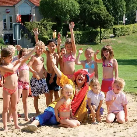 6pers Op Park 't Broeckhuys In Groot Zwemplas In Het Land Maas & Waal Niet Voor Arbeidsmigranten בית נופש *